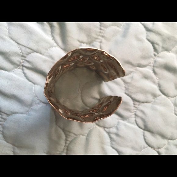 Bebe Gold cuff - Picture 2 of 2
